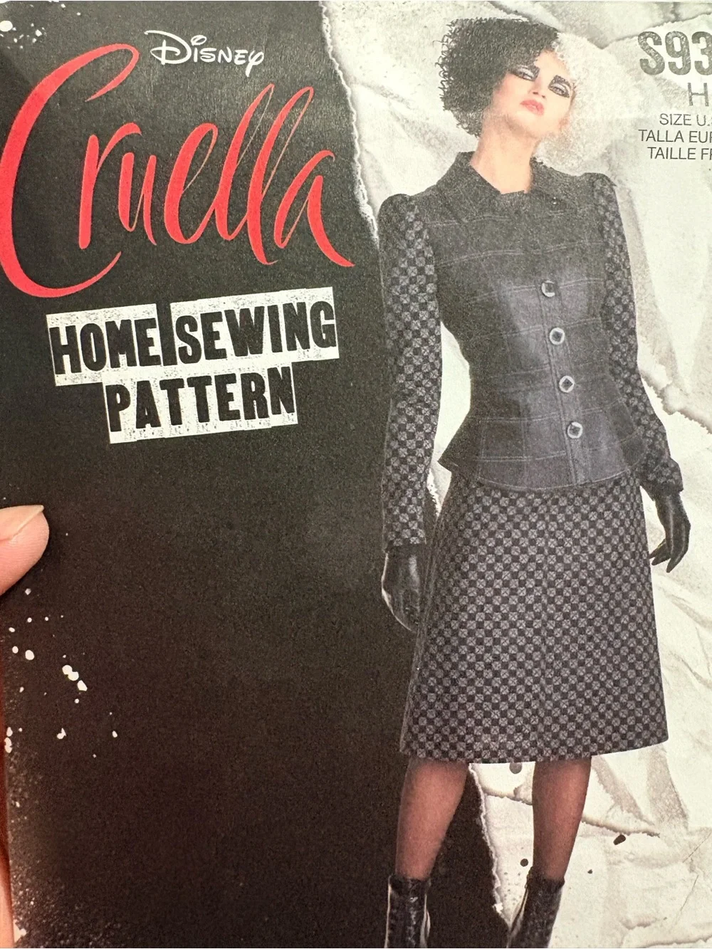 BN UNCUT SIMPLICITY 9339 H5 SEWING PATTERNS COSTUMES DISNEY HALLOWEEN